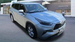 2022 Toyota Highlander LE