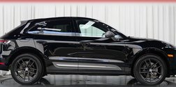 2023 Porsche Macan T
