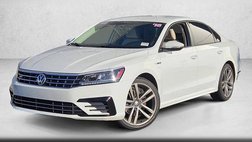 2018 Volkswagen Passat R-Line