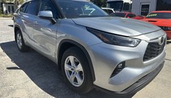2023 Toyota Highlander LE