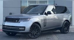 2026 Land Rover Range Rover P550e SE