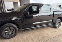 2022 Ford F-150 Lightning Lariat