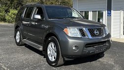 2008 Nissan Pathfinder SE