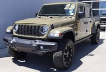 2025 Jeep Gladiator NightHawk