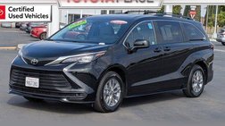 2026 Toyota Sienna LE 8-Passenger