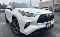 2021 Toyota Highlander Hybrid XLE