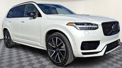 2023 Volvo XC90 Recharge T8 Ultimate Dark Theme