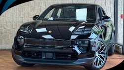 2025 Porsche Macan 4S Electric