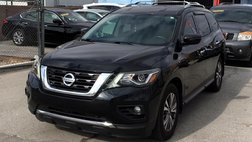 2017 Nissan Pathfinder SL