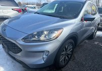 2022 Ford Escape Hybrid Titanium