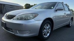 2005 Toyota Camry LE
