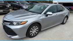 2019 Toyota Camry Hybrid LE