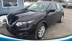 2022 Nissan Rogue Sport S