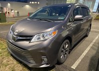 2020 Toyota Sienna XLE