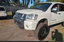 2015 Nissan Titan SL