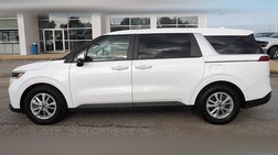 2023 Kia Carnival LX