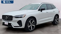 2023 Volvo XC60 B6 Ultimate Dark Theme