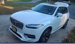 2024 Volvo XC90 B5 Plus Bright Theme