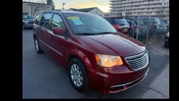 2014 Chrysler Town and Country Touring