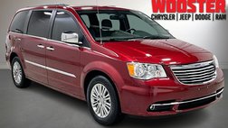 2016 Chrysler Town and Country Touring-L