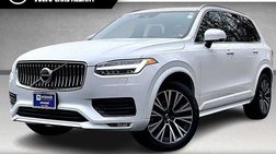 2022 Volvo XC90 T6 Momentum 7-Passenger