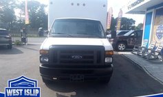 2017 Ford E-Series E-350 SD