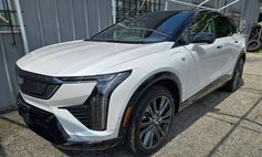 2025 Cadillac OPTIQ Sport 2