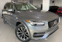 2018 Volvo XC90 T6 Momentum