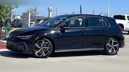 2025 Volkswagen Golf GTI SE