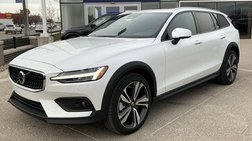 2026 Volvo V60 Cross Country B5 Plus