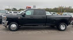 2026 Ram Ram Pickup 3500 Tradesman