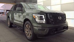 2024 Nissan Titan SV