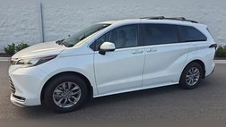 2024 Toyota Sienna XLE 7-Passenger