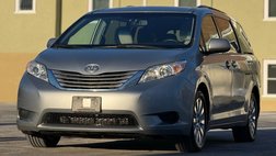 2015 Toyota Sienna LE 7-Passenger