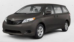 2013 Toyota Sienna SE 8-Passenger