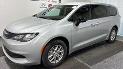2026 Chrysler Voyager LX