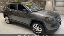 2023 Jeep Compass Latitude Lux