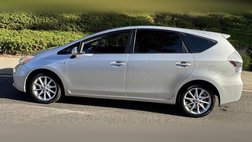 2014 Toyota Prius v Five