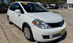 2010 Nissan Versa 1.8 S