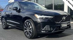 2025 Volvo XC60 B5 Core Dark Theme