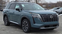 2026 Nissan Pathfinder Platinum