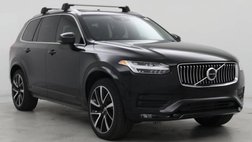 2022 Volvo XC90 T6 Momentum 7-Passenger