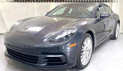 2018 Porsche Panamera Base