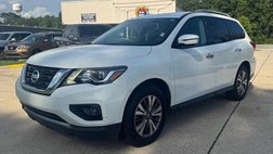 2017 Nissan Pathfinder SL