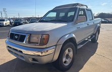 2000 Nissan Frontier XE Crew Cab 4WD
