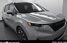 2023 Kia Carnival EX