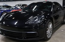 2017 Porsche Panamera 4S