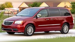 2014 Chrysler Town and Country Touring-L