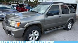 2004 Nissan Pathfinder SE