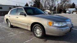 1999 Lincoln Town Car Signature
